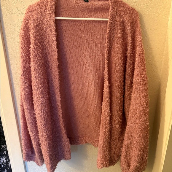 Size XS/S pink Wild Fable sweater - Picture 1 of 6